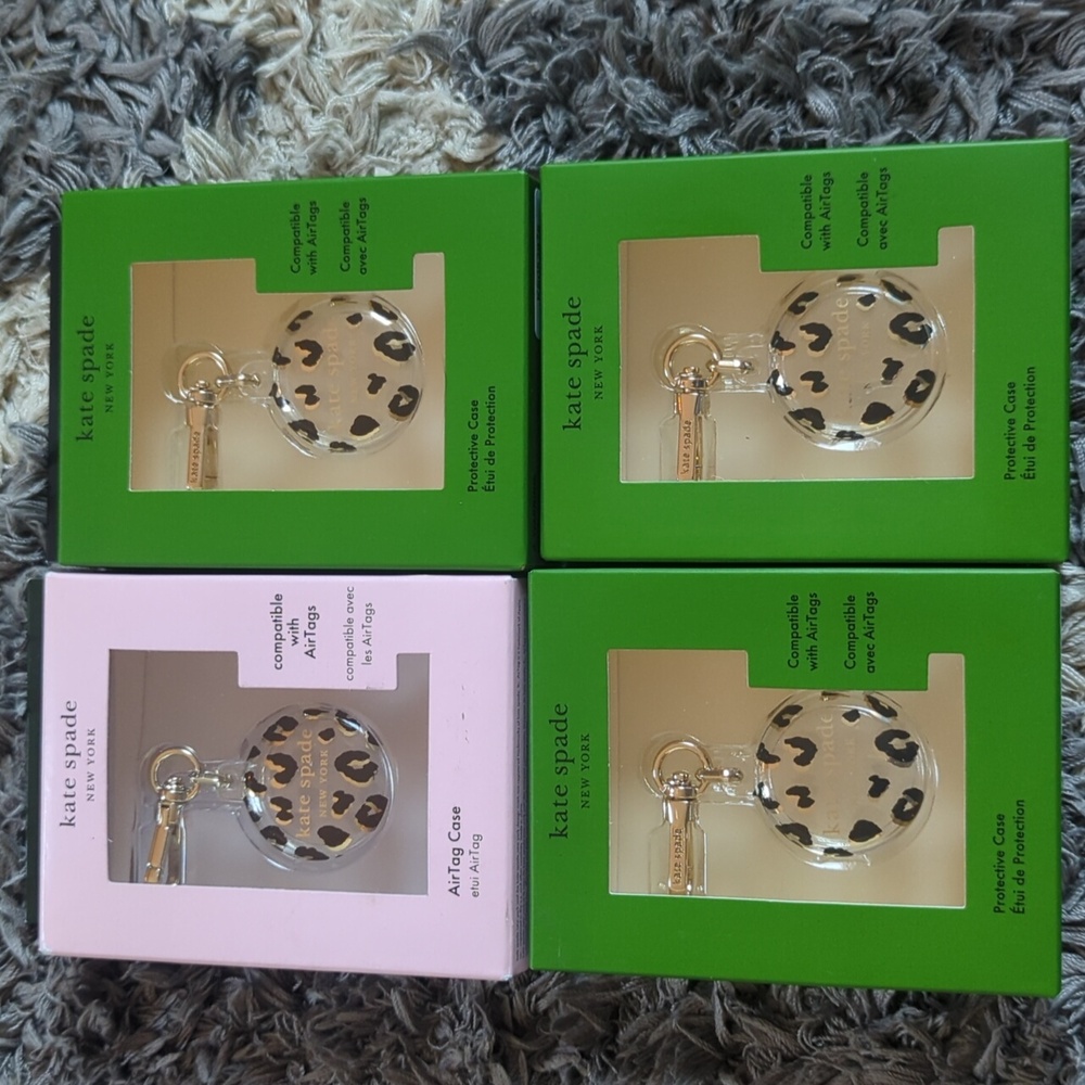 Kate Spade New York AirTag Holder with Gold Ring Clip - City Leopard - Picture 6 of 8